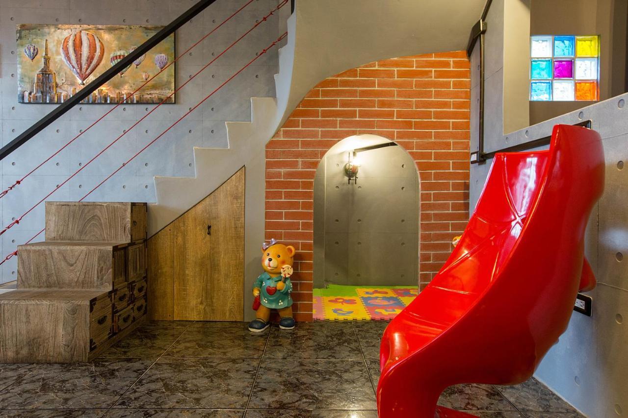 Yi Suo Yen Yu Homestay Chenggong Exterior foto